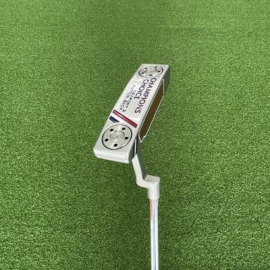 รหัสสินค้า 2100358842432  ไม้กอล์ฟพรีเมี่ยม!!! ราคาถูกที่สุดในประเทศไทย!!!  Scotty Cameron Champions